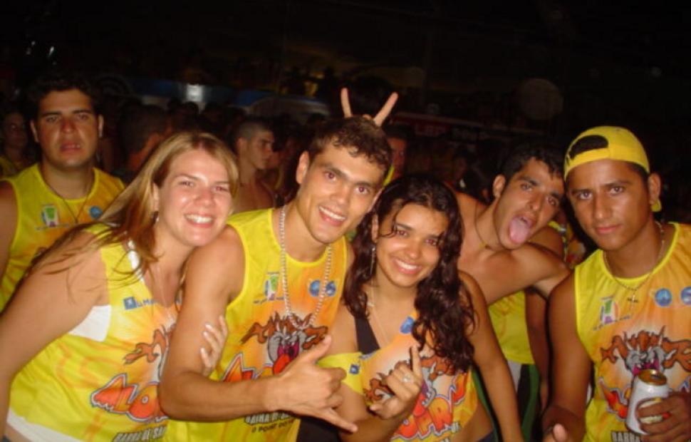 bloco-aloprado-olodum-barra-de-sao-miguel-2006 (11)