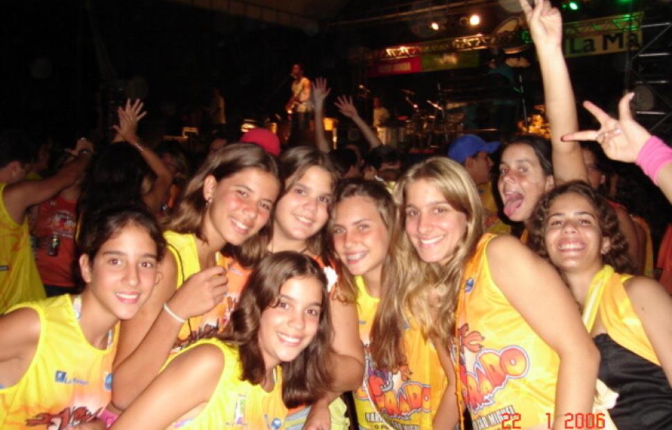 bloco-aloprado-olodum-barra-de-sao-miguel-2006 (14)