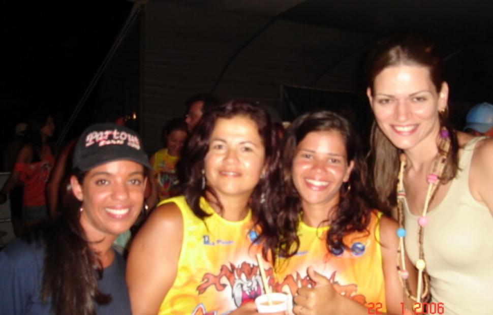 bloco-aloprado-olodum-barra-de-sao-miguel-2006 (18)