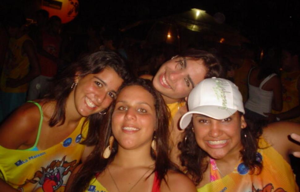 bloco-aloprado-olodum-barra-de-sao-miguel-2006 (64)