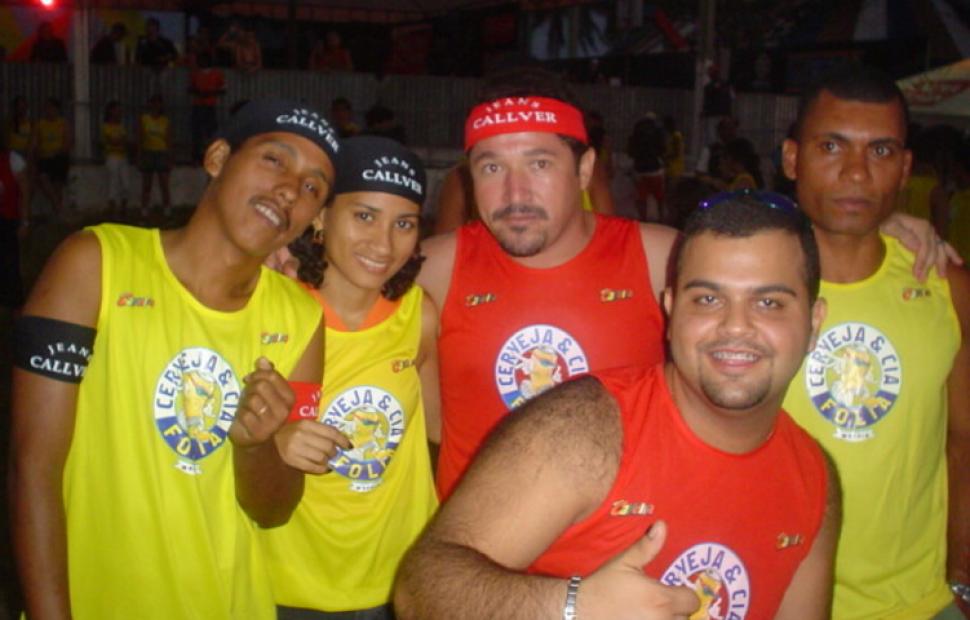 ivete-sangalo-bora-bora-andre-lelys-caveira-e-cia-folia-maceio-2004 (115)