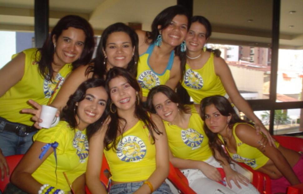 ivete-sangalo-bora-bora-andre-lelys-caveira-e-cia-folia-maceio-2004 (224)