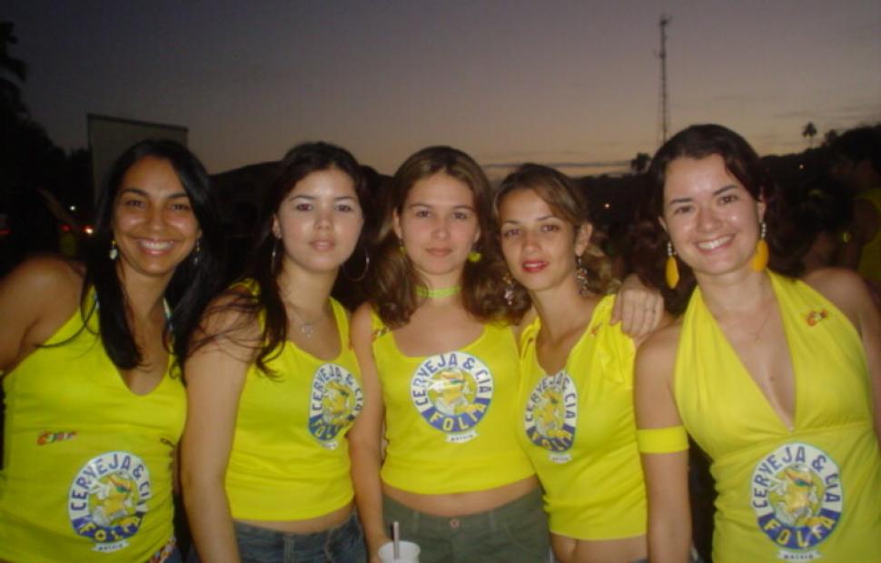 ivete-sangalo-bora-bora-andre-lelys-caveira-e-cia-folia-maceio-2004 (23)