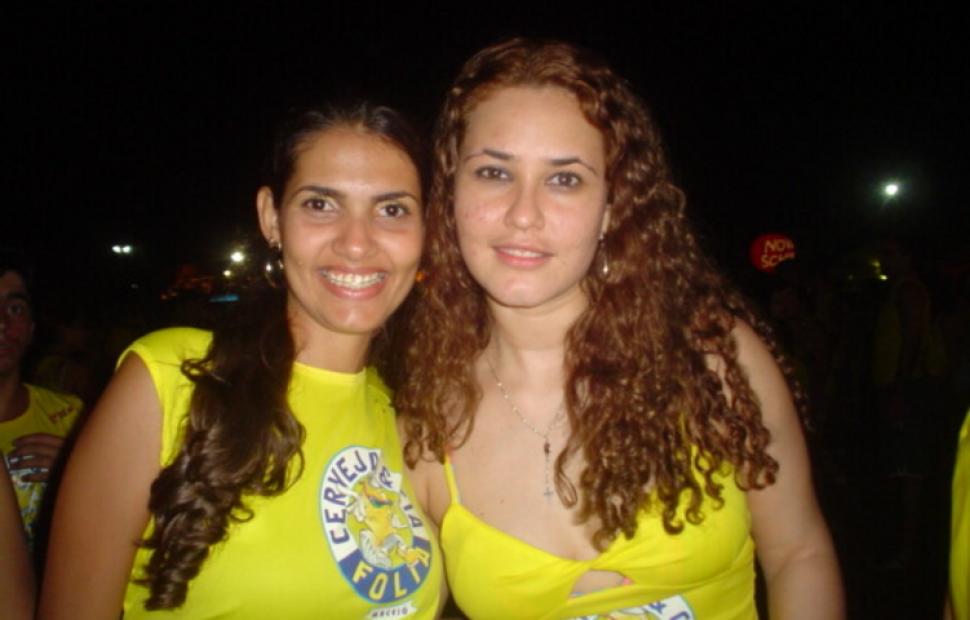 ivete-sangalo-bora-bora-andre-lelys-caveira-e-cia-folia-maceio-2004 (71)