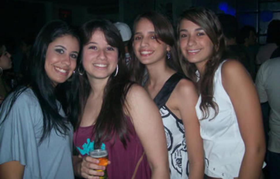 Boate-cassino-03-07-2008-tbt40graus49