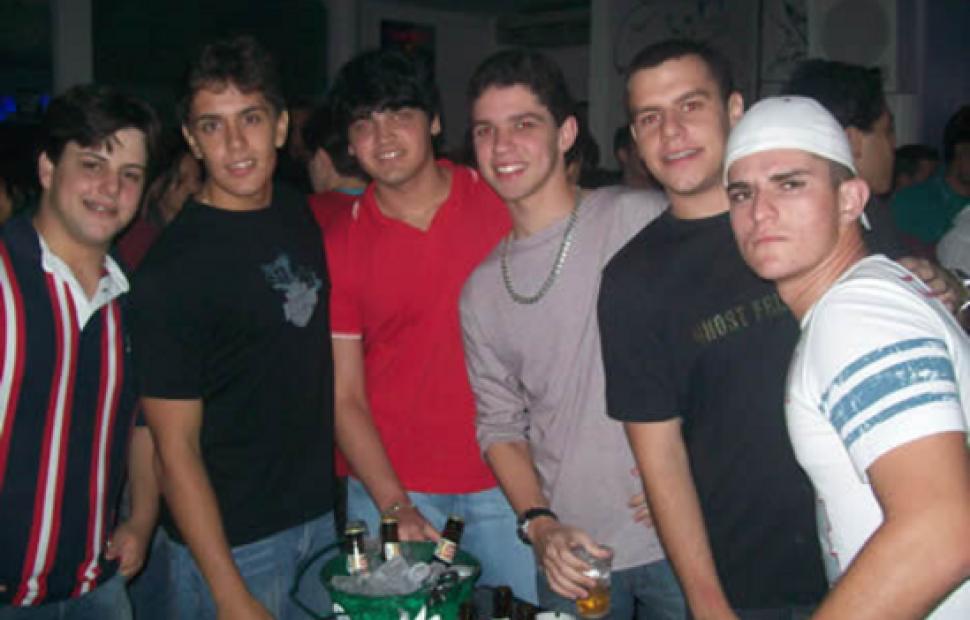 Boate-cassino-03-07-2008-tbt40graus5