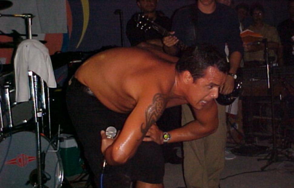 UAU-Charlie Brown Jr-2003-maceio-255F