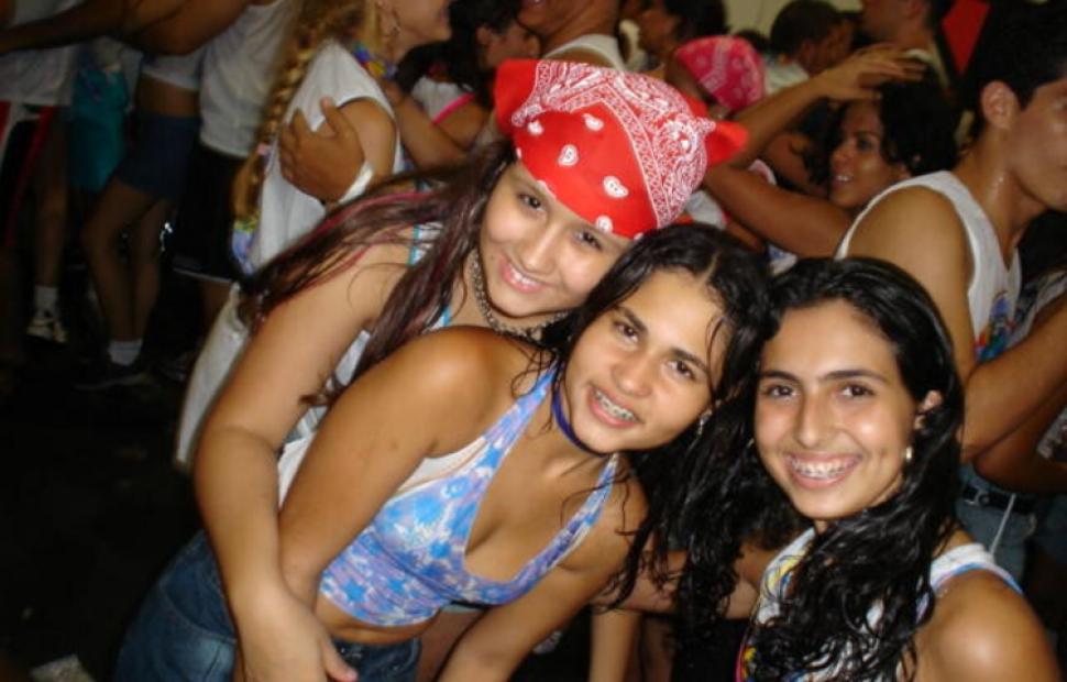 Chiclete-com-banana-nana-banana-2004-maceio-fest-maceio-40-graus_006