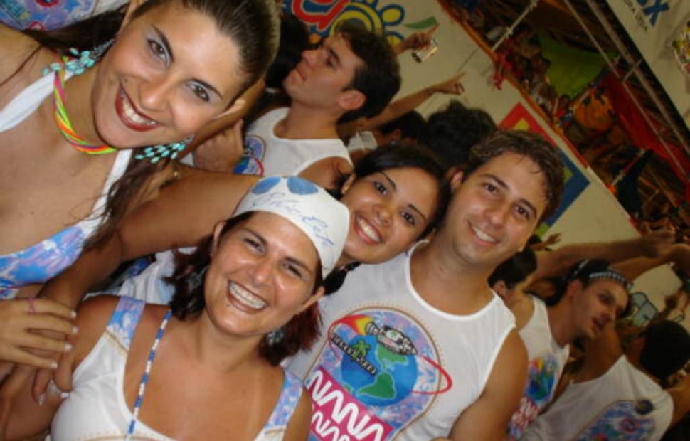 Chiclete-com-banana-nana-banana-2004-maceio-fest-maceio-40-graus_100