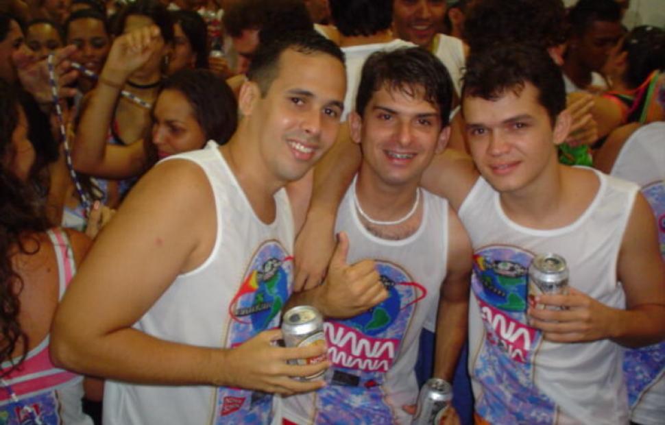 Chiclete-com-banana-nana-banana-2004-maceio-fest-maceio-40-graus_300