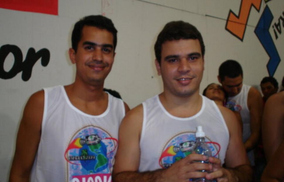 Chiclete-com-banana-nana-banana-2004-maceio-fest-maceio-40-graus_385