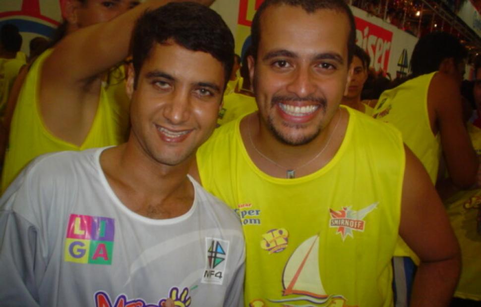 maceio-fest-2004-bloco-jangada-asa-de-aguia-e-durval-lelis-00031