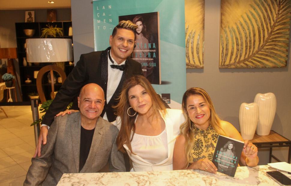 Cristiana-Oliveira-lançamento-do-livro-versões-de-uma-vida-PH-casa-decor-114