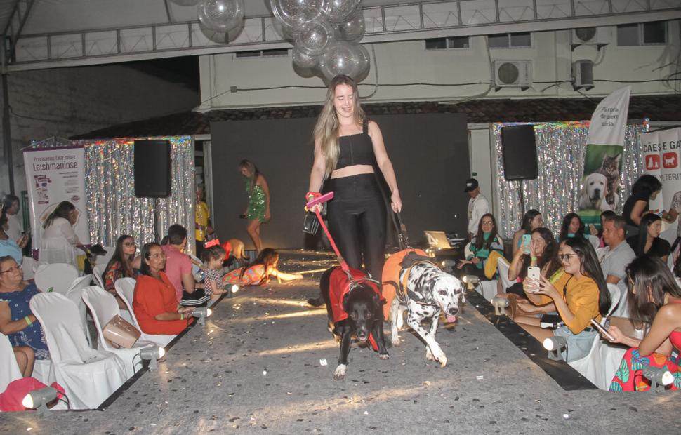 fashion-auweek-clinica-quatro-patas-2022_0085