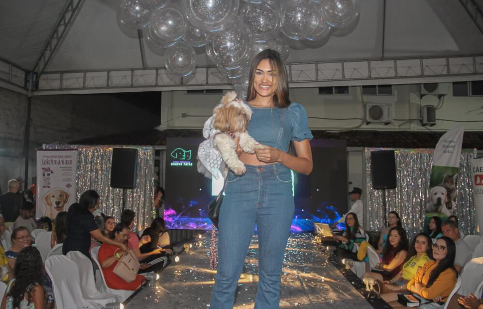 fashion-auweek-clinica-quatro-patas-2022_0093