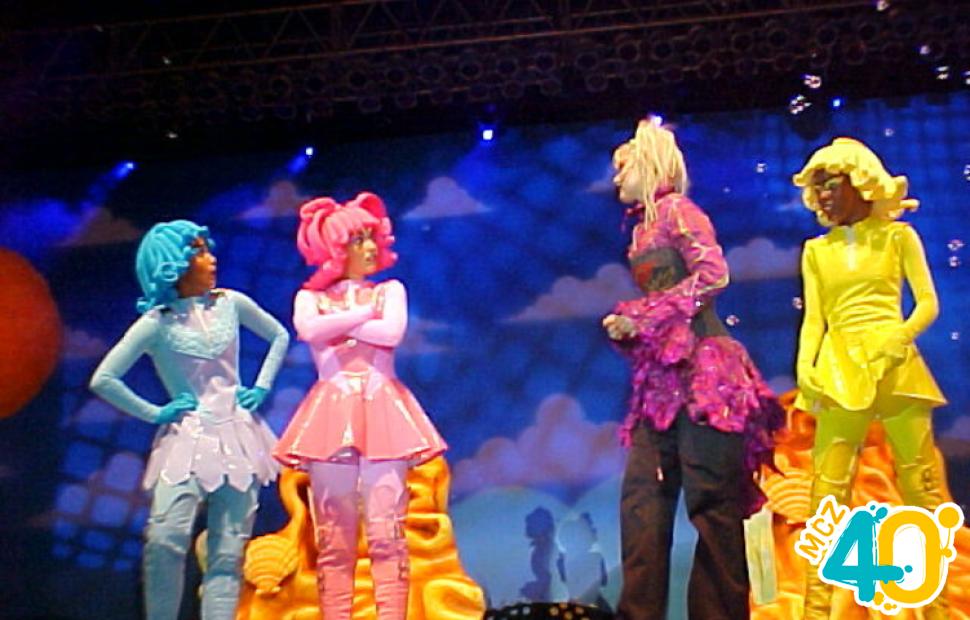 Show-da-xuxa-Ginásio´-do-sesi-2003 (190)