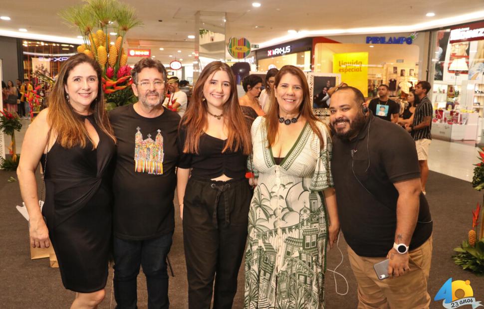 aCoquetel-de-lançamento-da-exposição-minha-mãe-é-massa-2023-maceió-shppping (29)