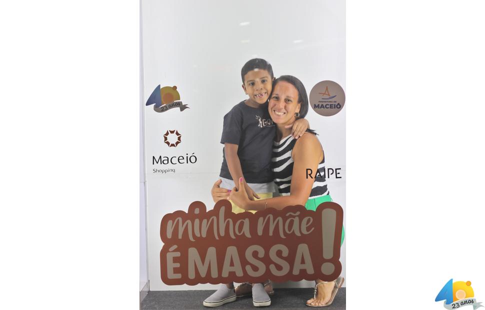 Coquetel-de-lançamento-da-exposição-minha-mãe-é-massa-2023-maceió-shppping (62)