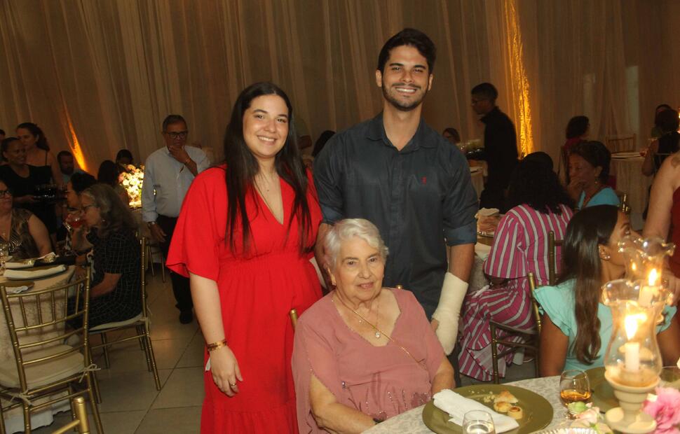 Aniversário-88-anos-D.Carminha-Le Jardin-03-12-2023 (26)