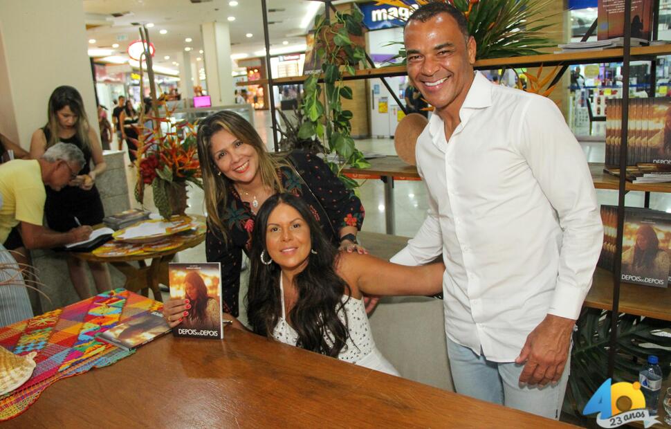 Lançamento-do-livro-depois-do-depois-Mariah-Morais-Fotografia-Itawi-Albuquerque-no-Maceió-shopping- (114)