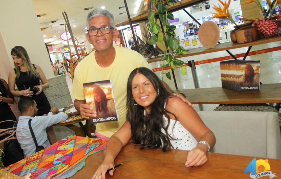 Lançamento-do-livro-depois-do-depois-Mariah-Morais-Fotografia-Itawi-Albuquerque-no-Maceió-shopping- (136)