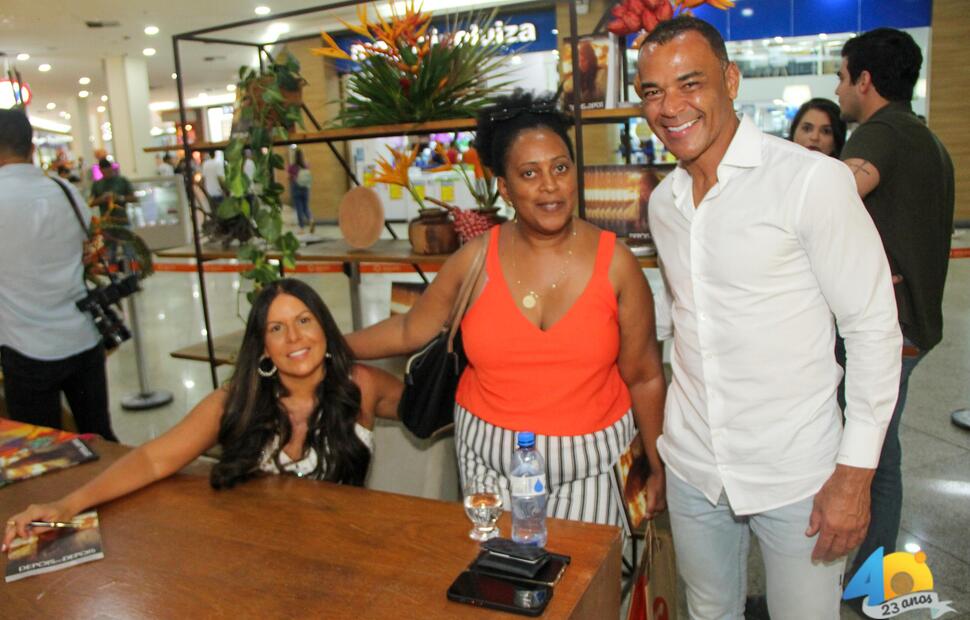 Lançamento-do-livro-depois-do-depois-Mariah-Morais-Fotografia-Itawi-Albuquerque-no-Maceió-shopping- (183)