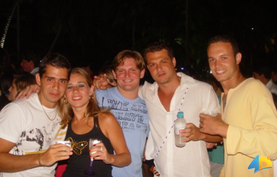 Reveillon-Muum-celebration-2005-Ponta Verde (129)