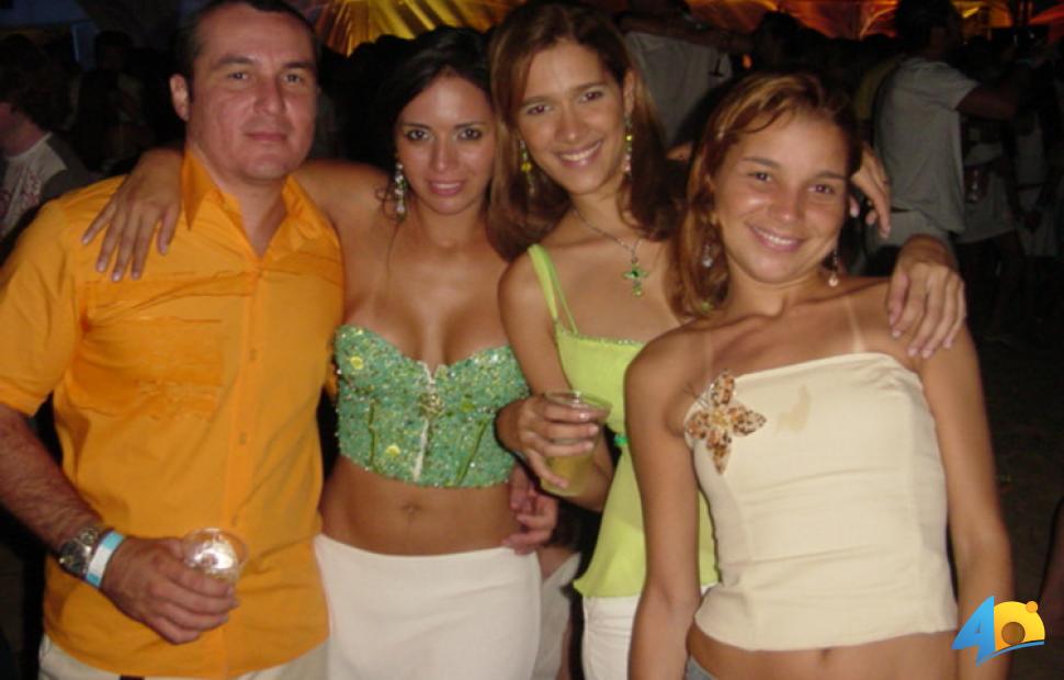 Reveillon-Muum-celebration-2005-Ponta Verde (418)