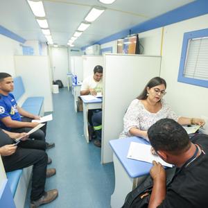 Secretaria do Trabalho divulga 808 novas vagas de emprego em Maceió e no interior