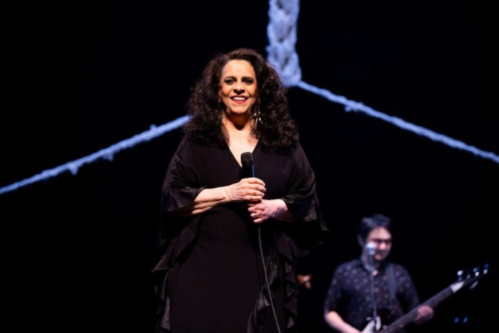 Gal Costa traz novo show “As Várias Pontas de uma Estrela” para Maceió