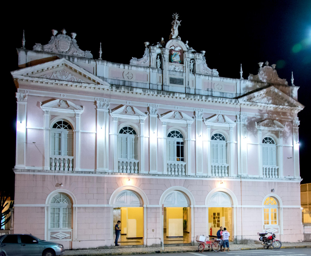 Teatro Deodoro comemora seus 114 anos com programação variada e gratuita